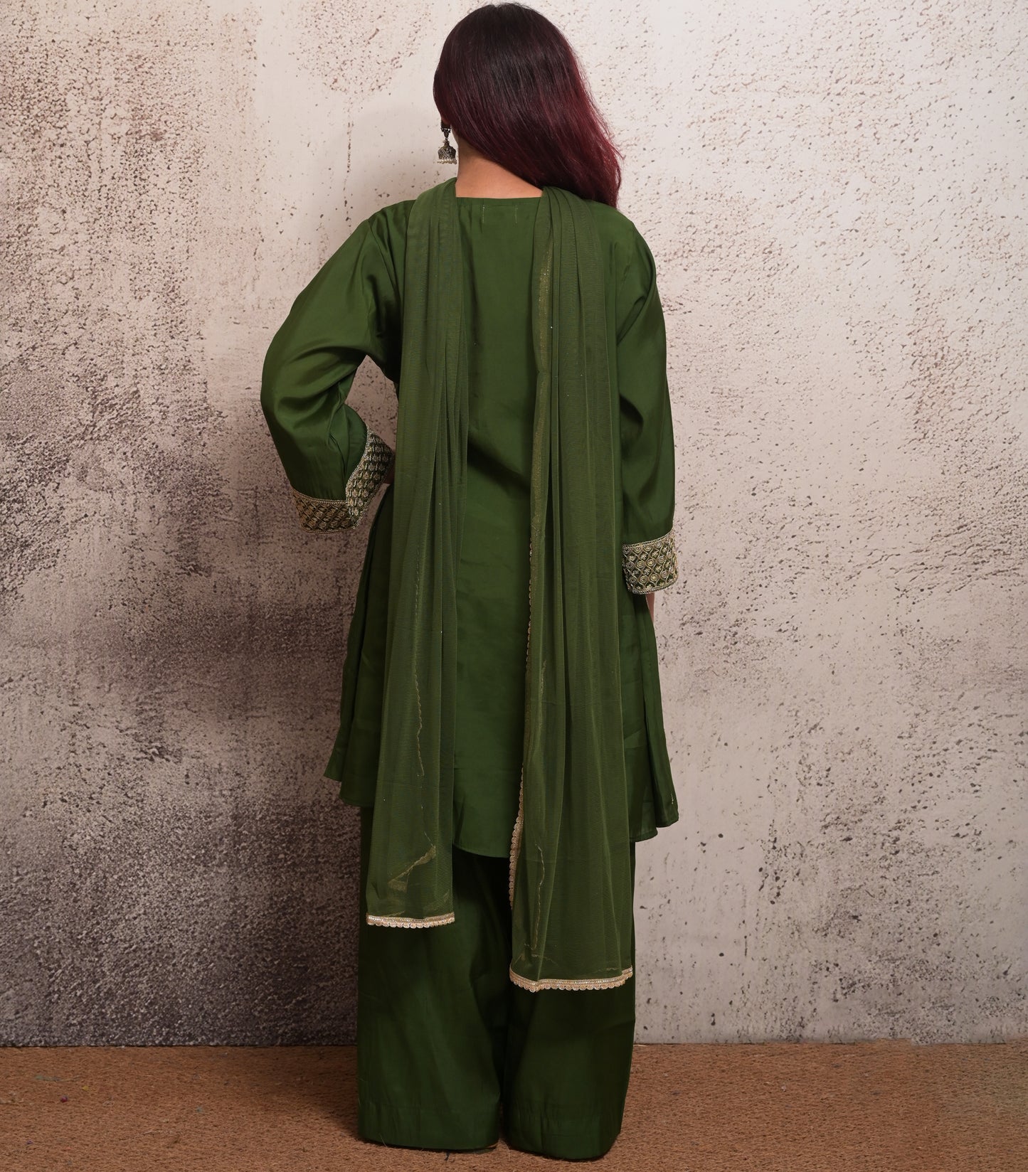 straight pants suits