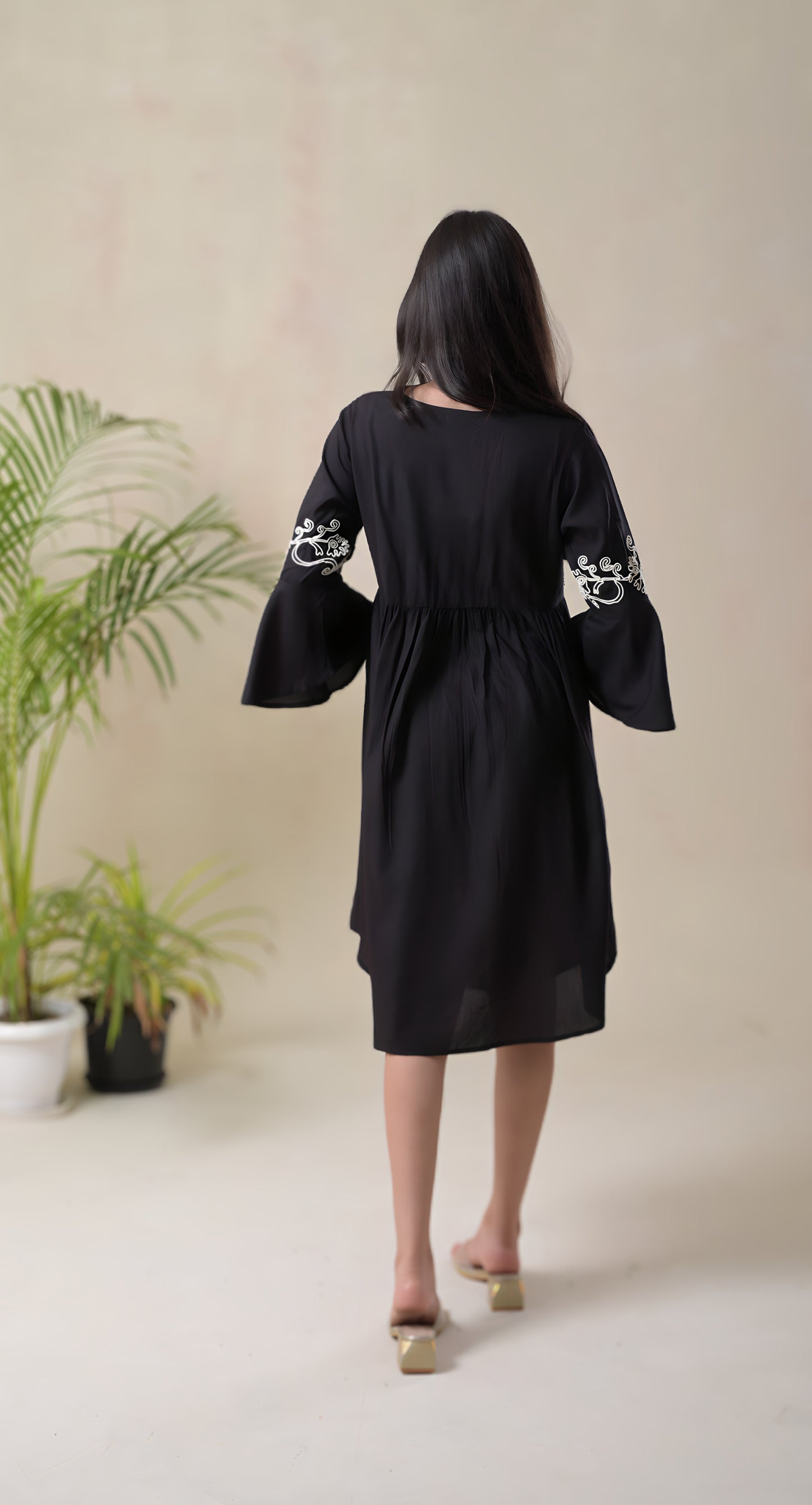 black, thread embroidered , rayon, smart casual, short dress