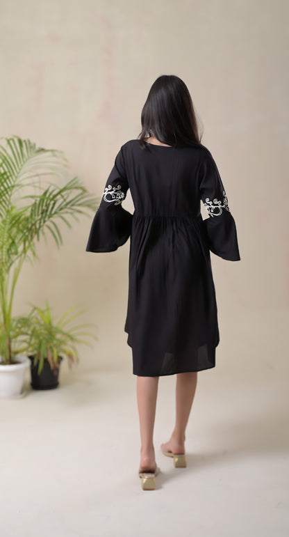 Black, Thread Embroidered , Rayon, Smart Casual, Short Dress