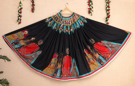 Black skirt online