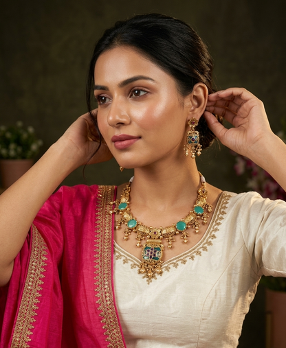gold necklace for women