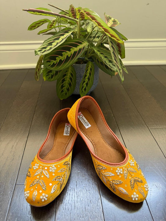 Sunflower-Yellow Hand Embroidered Punjabi Jutti for Women