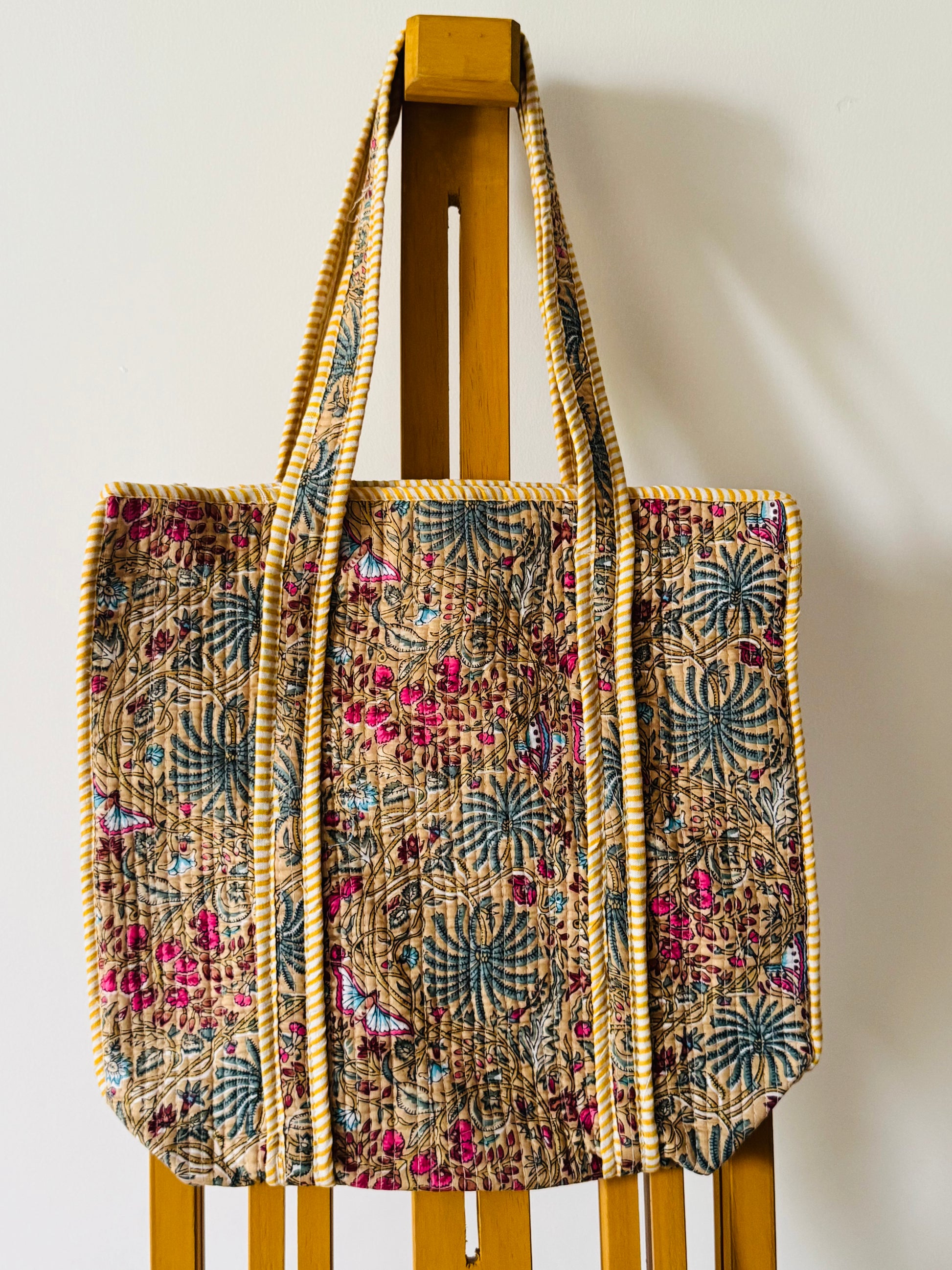 shoulder bag