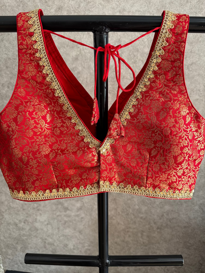 ready-to-wear blouse