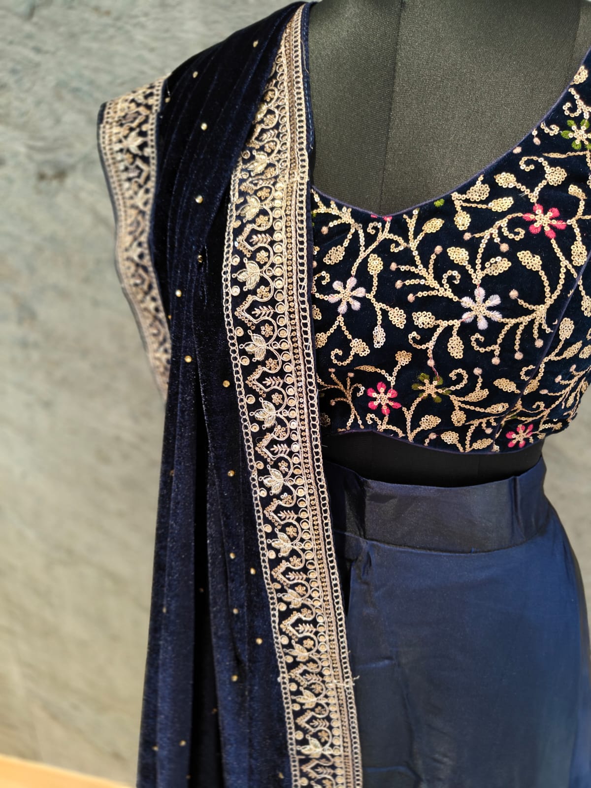 deep blue silk and velvet skirt blouse set with velvet dupatta